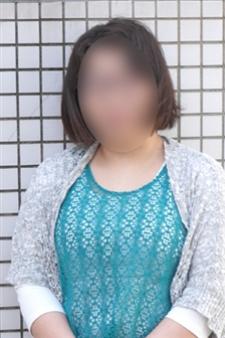 かわいい熟女＆おいしい人妻　町田店／もあ